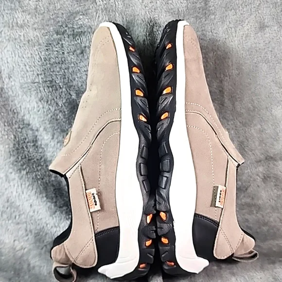 ZUODI Men's slip-on loafers. Size 11.5 Casual walking shoes in neutral color. - Picture 9 of 10